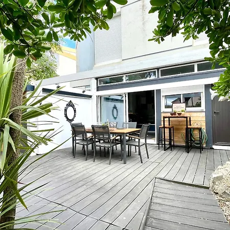 Maison Moderne Proche Avec Patio Et Parking Privatif - Fr-1-748-32 * Canet-en-Roussillon