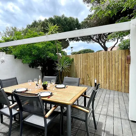 Vakantiehuis Maison Moderne Proche Avec Patio Et Parking Privatif - Fr-1-748-32 Canet-en-Roussillon