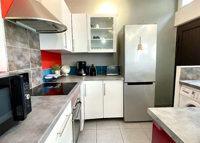 Maison Moderne Proche Avec Patio Et Parking Privatif - Fr-1-748-32 * Canet-en-Roussillon